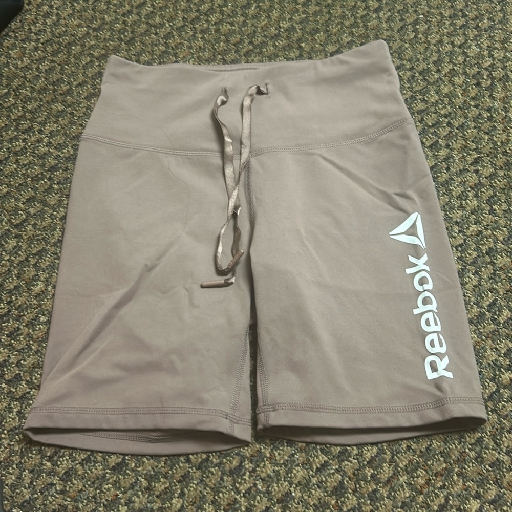 Mauve ish color biker shorts